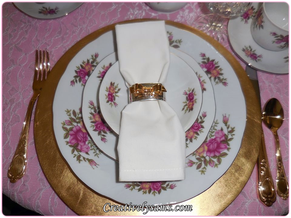 A Mother's Day Tablescape